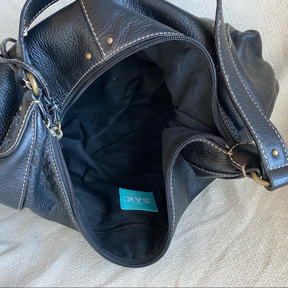 The Sak Black Leather Shoulder Bag - Picture 4 of 11